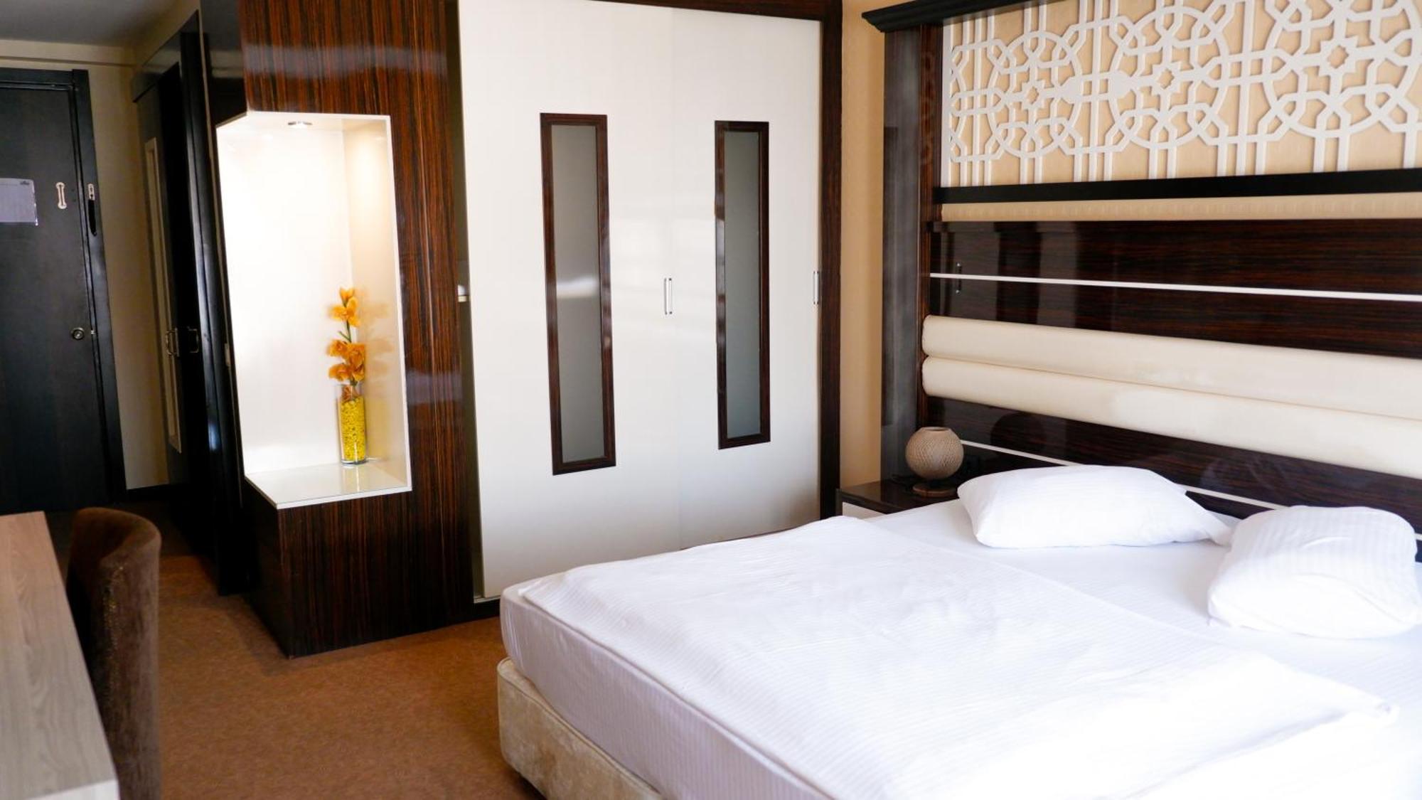 Hotel La Bella Soma Ngoại thất bức ảnh